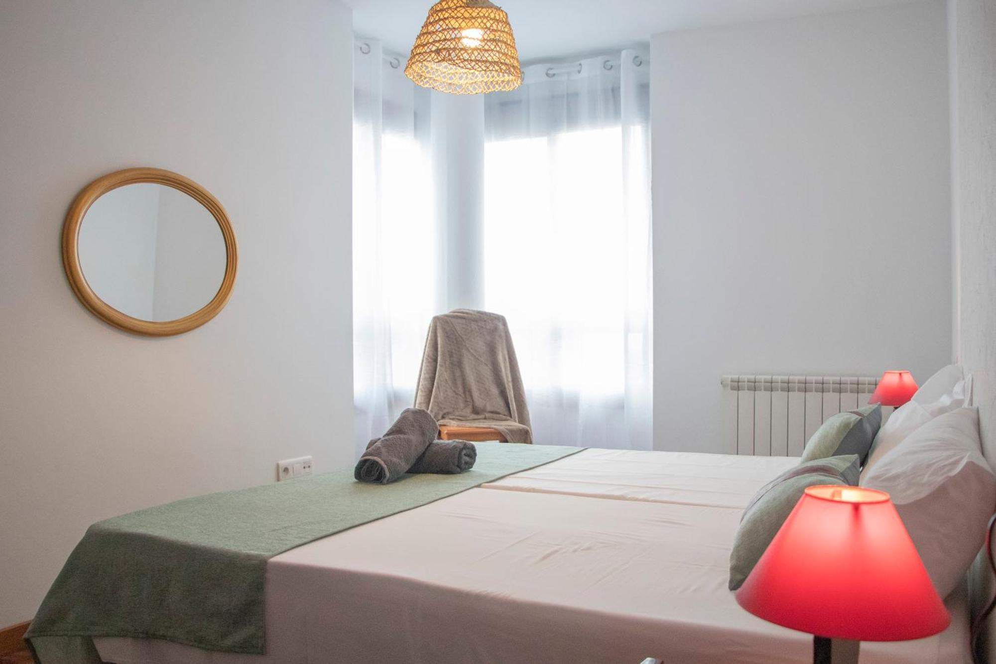 Luxury Singular Apartments Green Santiago de Compostela Szoba fotó